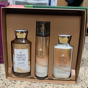 BNIB Warm Vanilla Sugar gift set and box